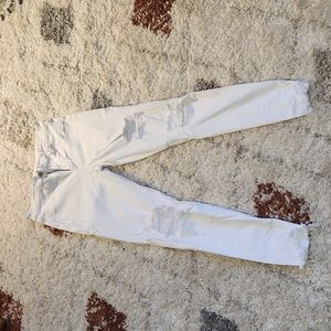 High waisted distressed American Eagle Jeans size 8